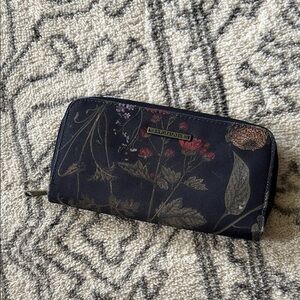 Dakine Dark Blue Floral Women's Wallet